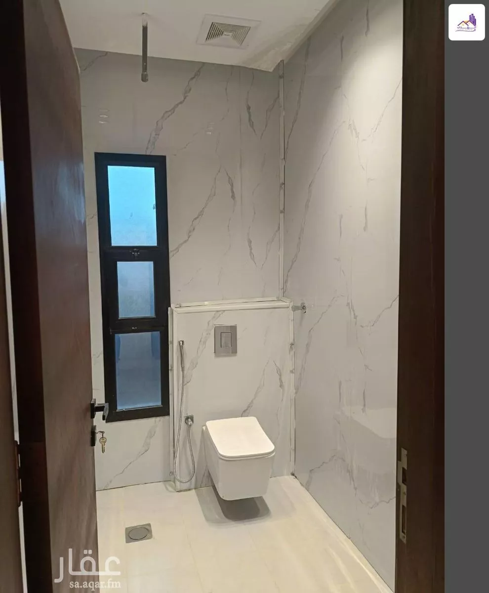 فيلا 9 غرف في الياقوت، جدة 13