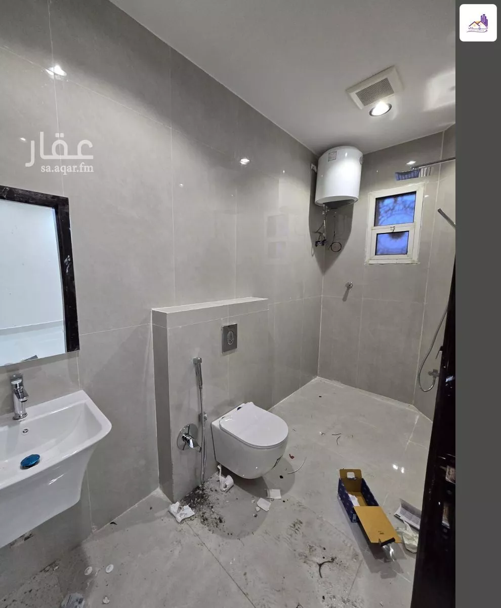 8 bedroom villa in Al Rimal 3