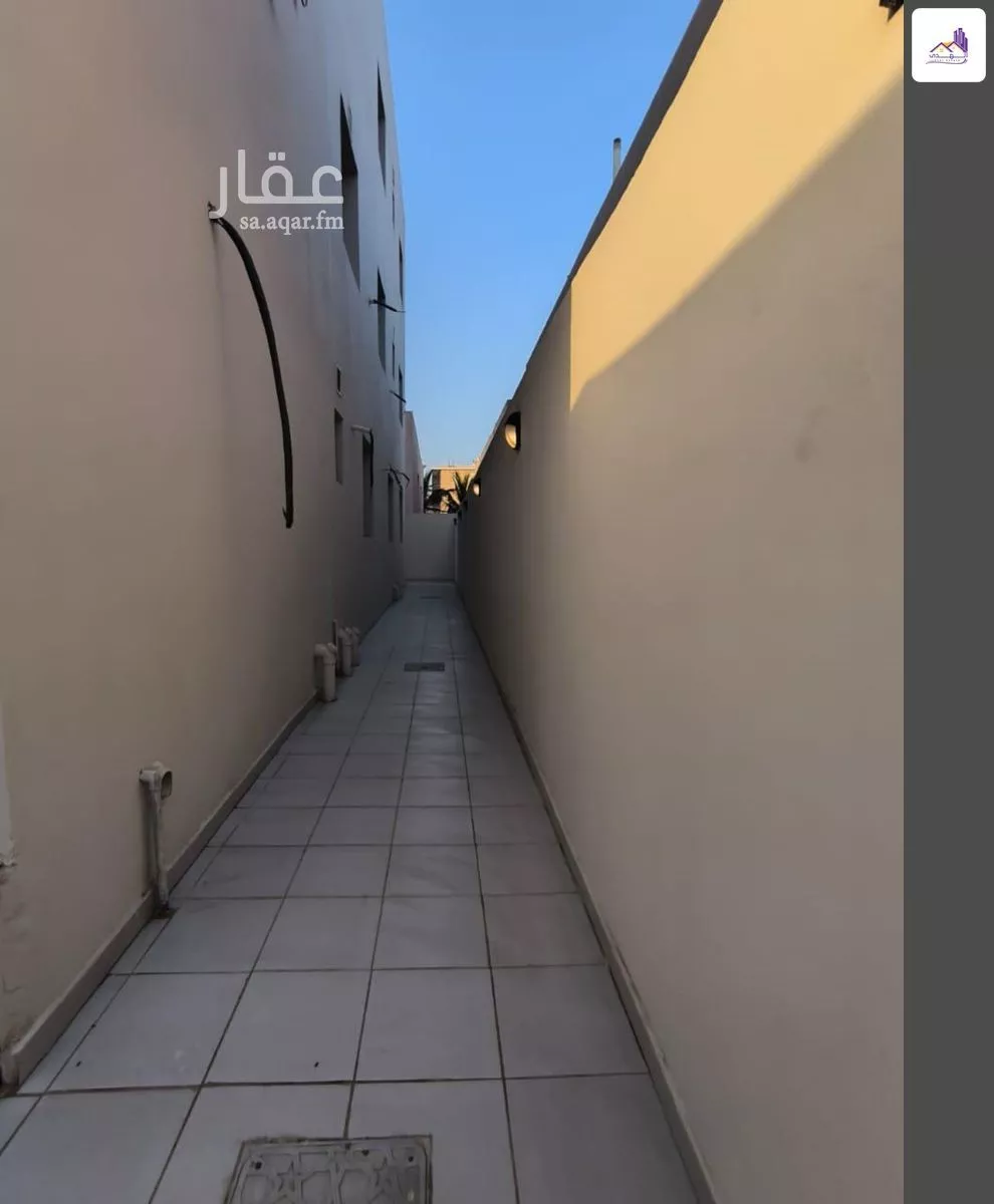 فيلا 13 غرف في الزمرد 5