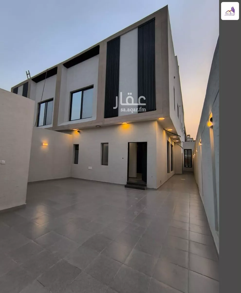 فيلا 13 غرف في الصالحية 4