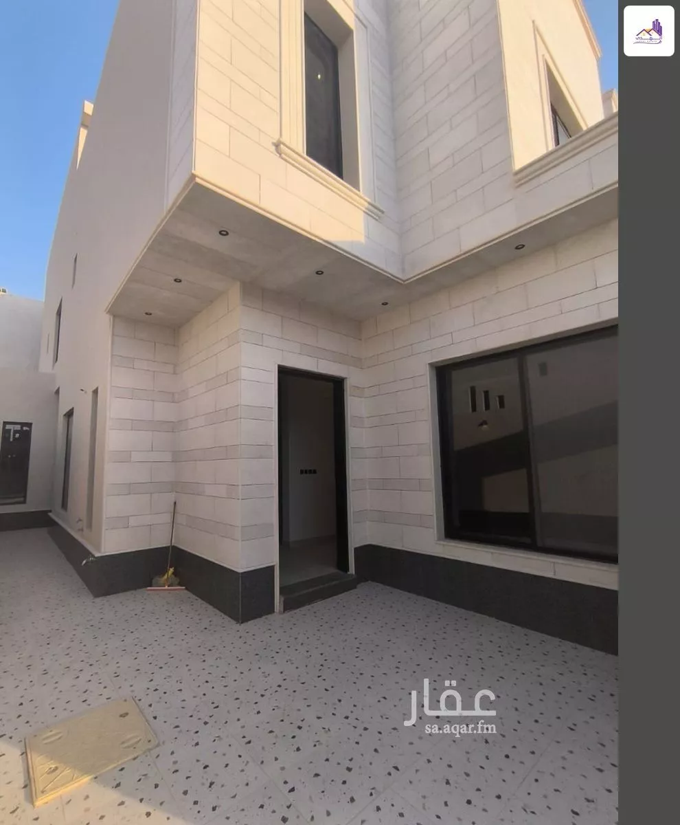 فيلا 8 غرف في الجنادرية 3