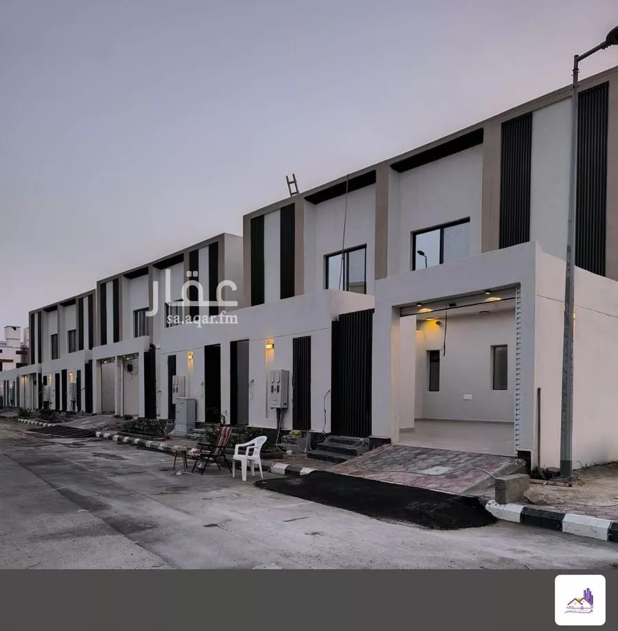 فيلا 9 غرف في الصالحية 2