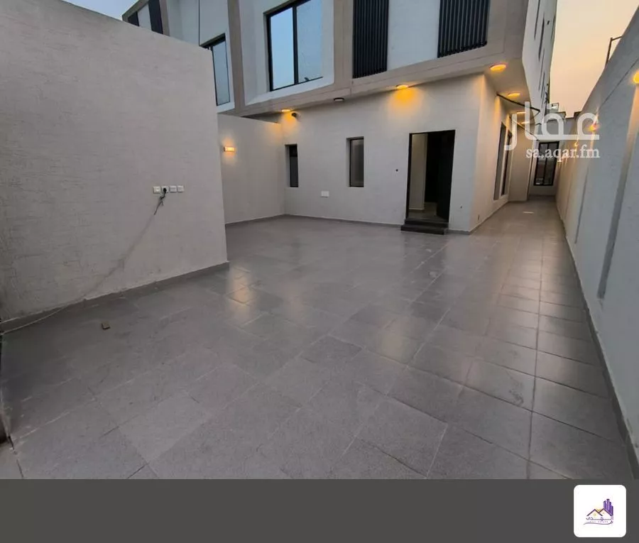 فيلا 9 غرف في الصالحية 5