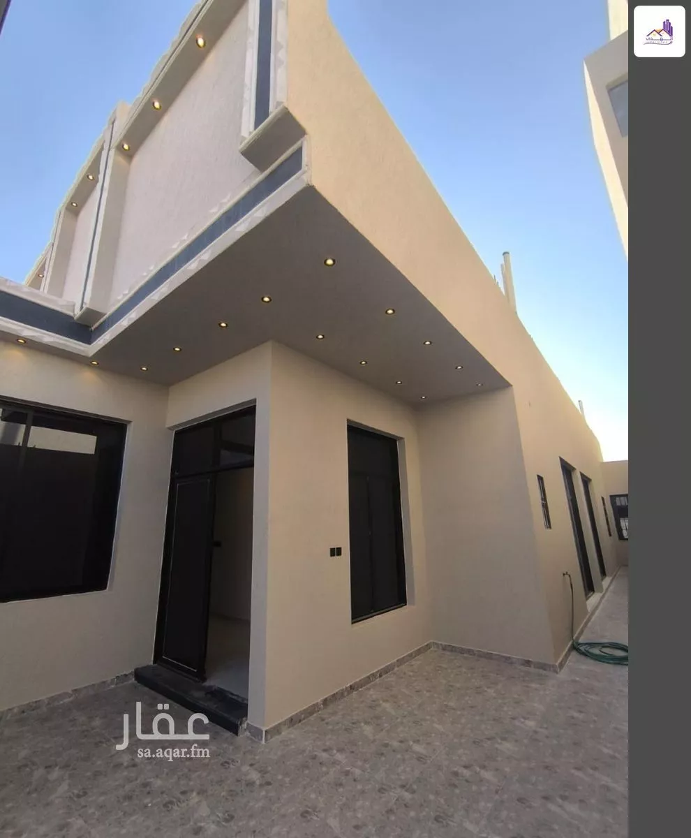 فيلا 5 غرف في الجنادرية 2