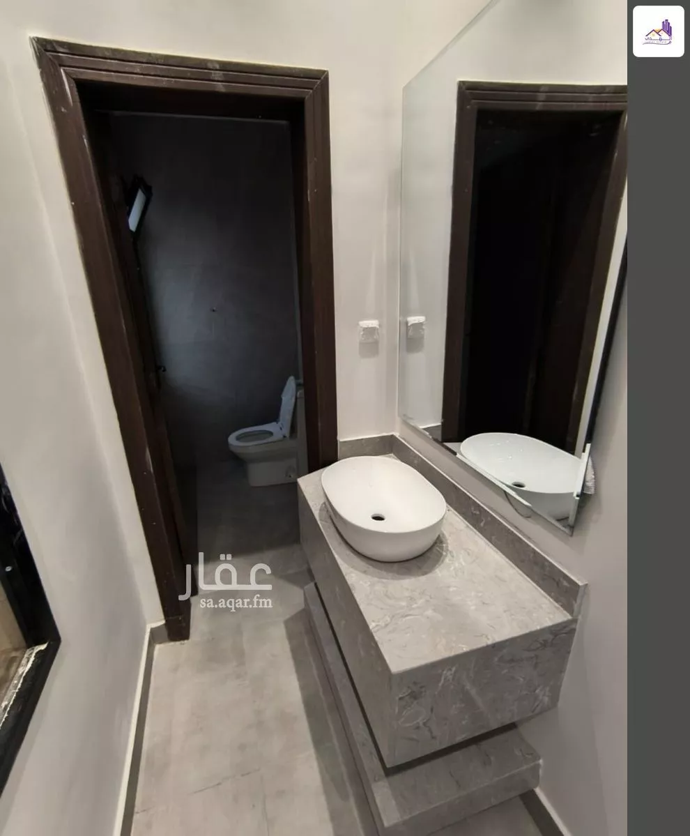 فيلا 9 غرف في الصالحية 4