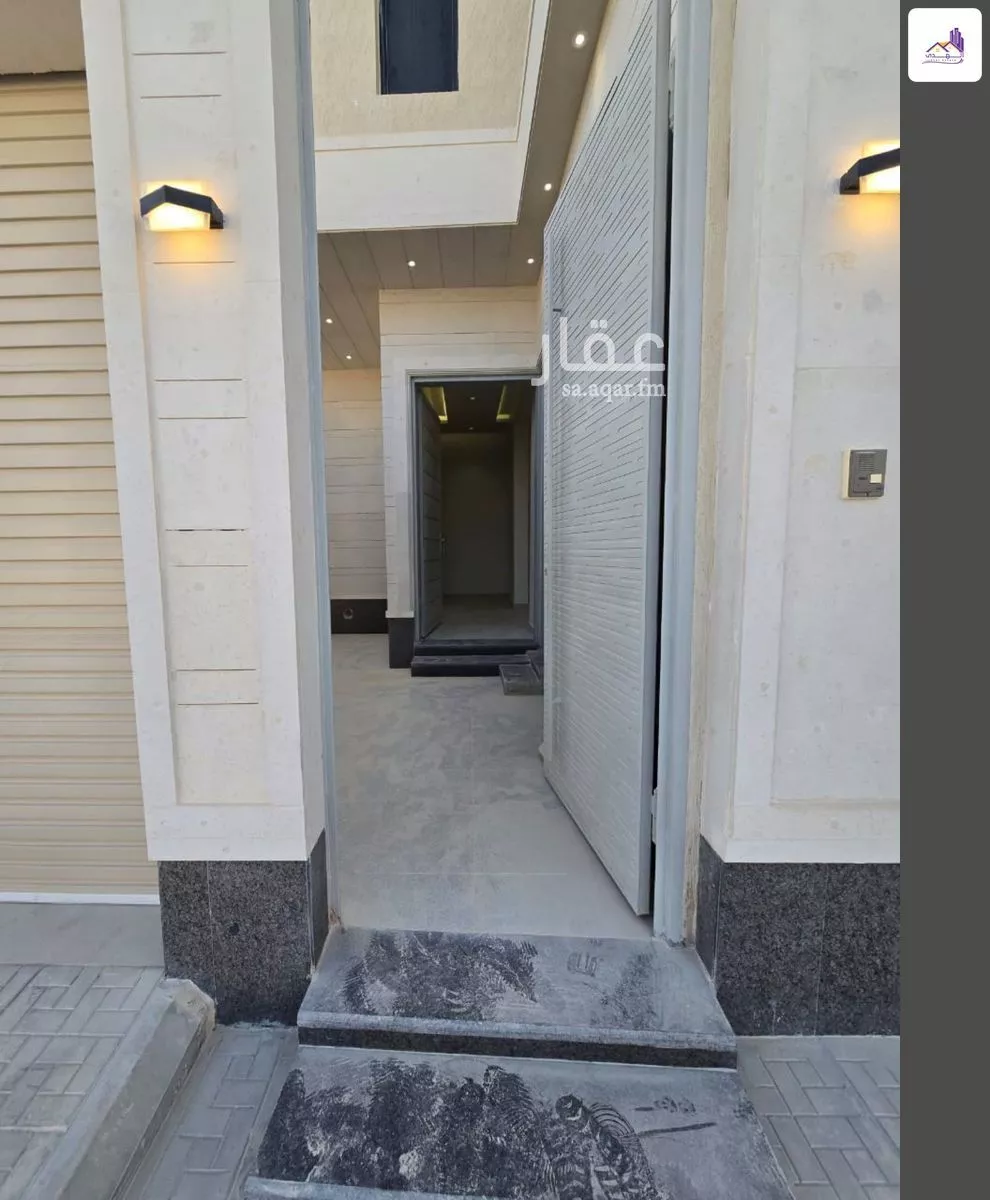 13 bedroom villa in Al Janadriyah, Riyadh 6