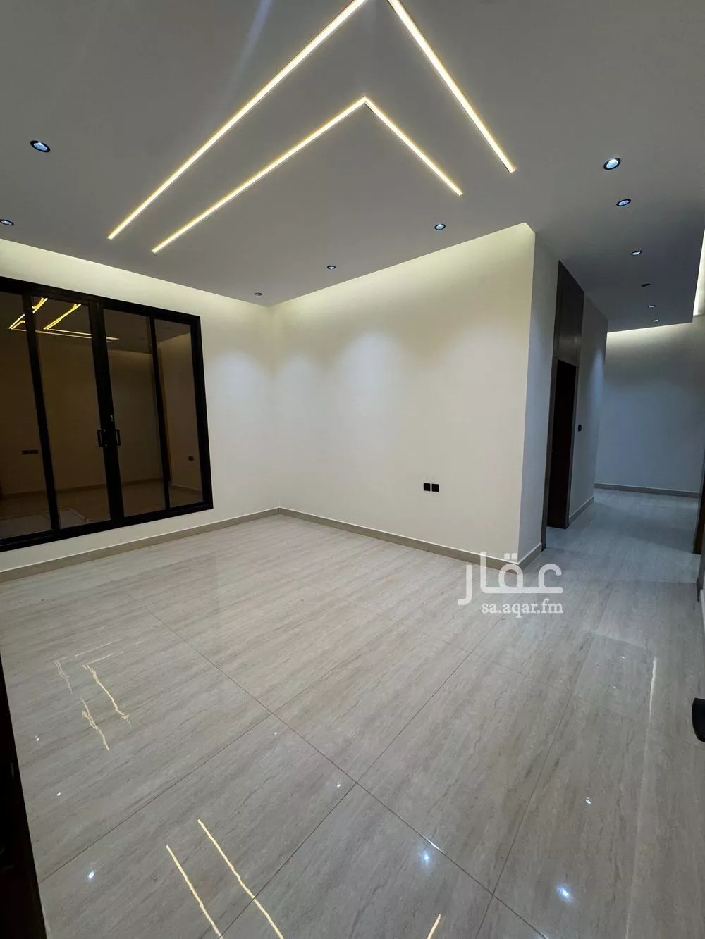 3 bedroom floor in Al Safa 1