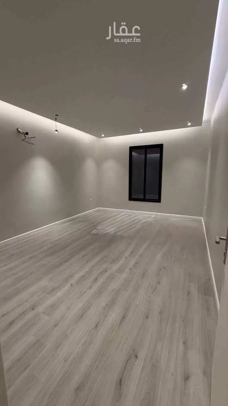 شقة 4 غرف في الشعلة 2