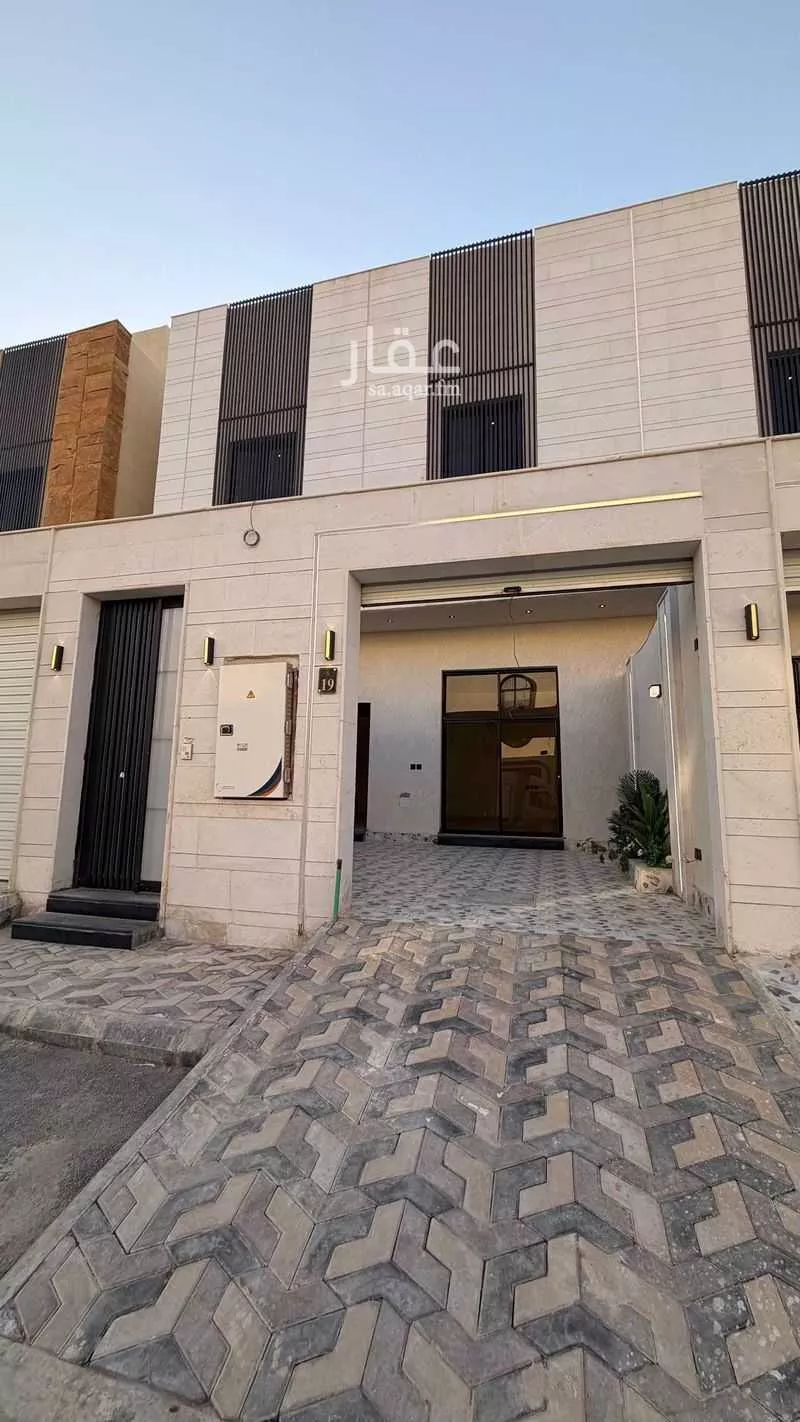 5 bedroom villa in Tuwaiq 2