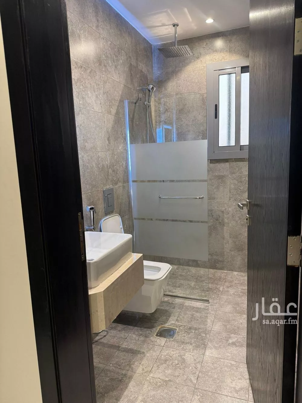 شقة 4 غرف في الصوارى 4