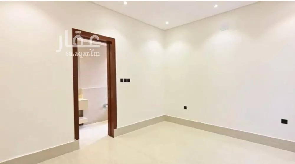 شقة 6 غرف في طويق 4