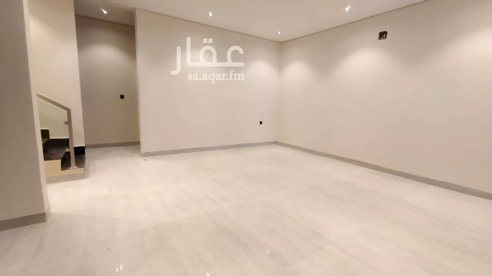 3 bedroom villa in Al Janadriyah, Riyadh 4
