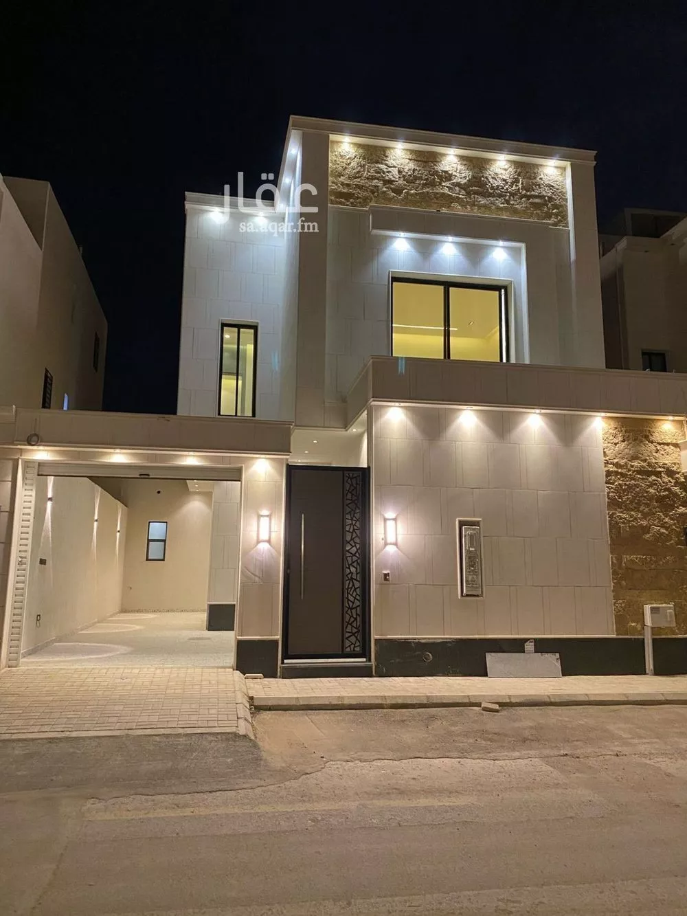 فيلا 5 غرف في الجنادرية 1