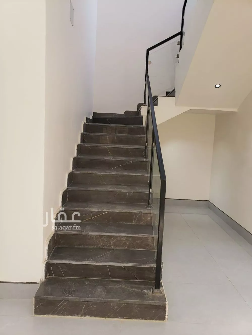 3 bedroom floor in Al Rimal 4