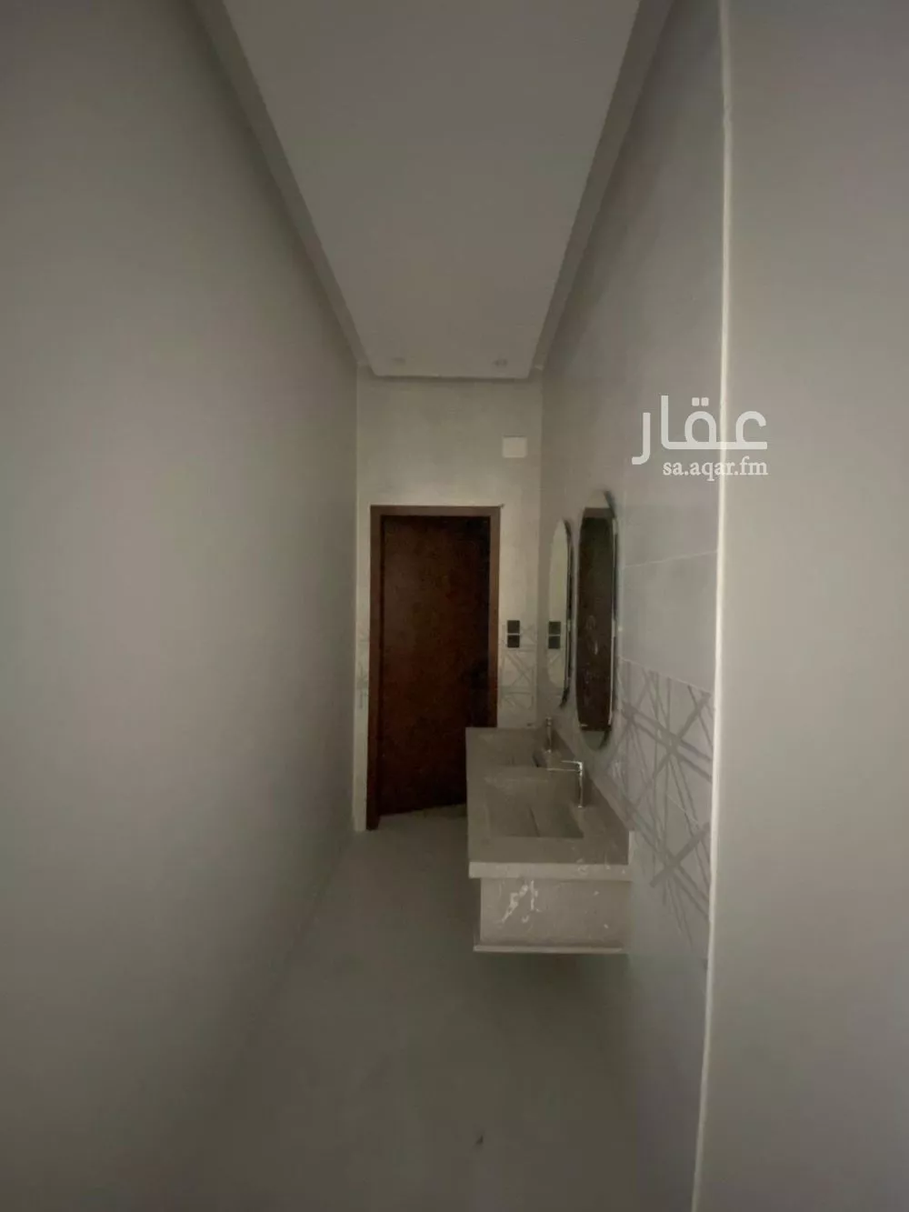 فيلا 7 غرف في الفروسية 5