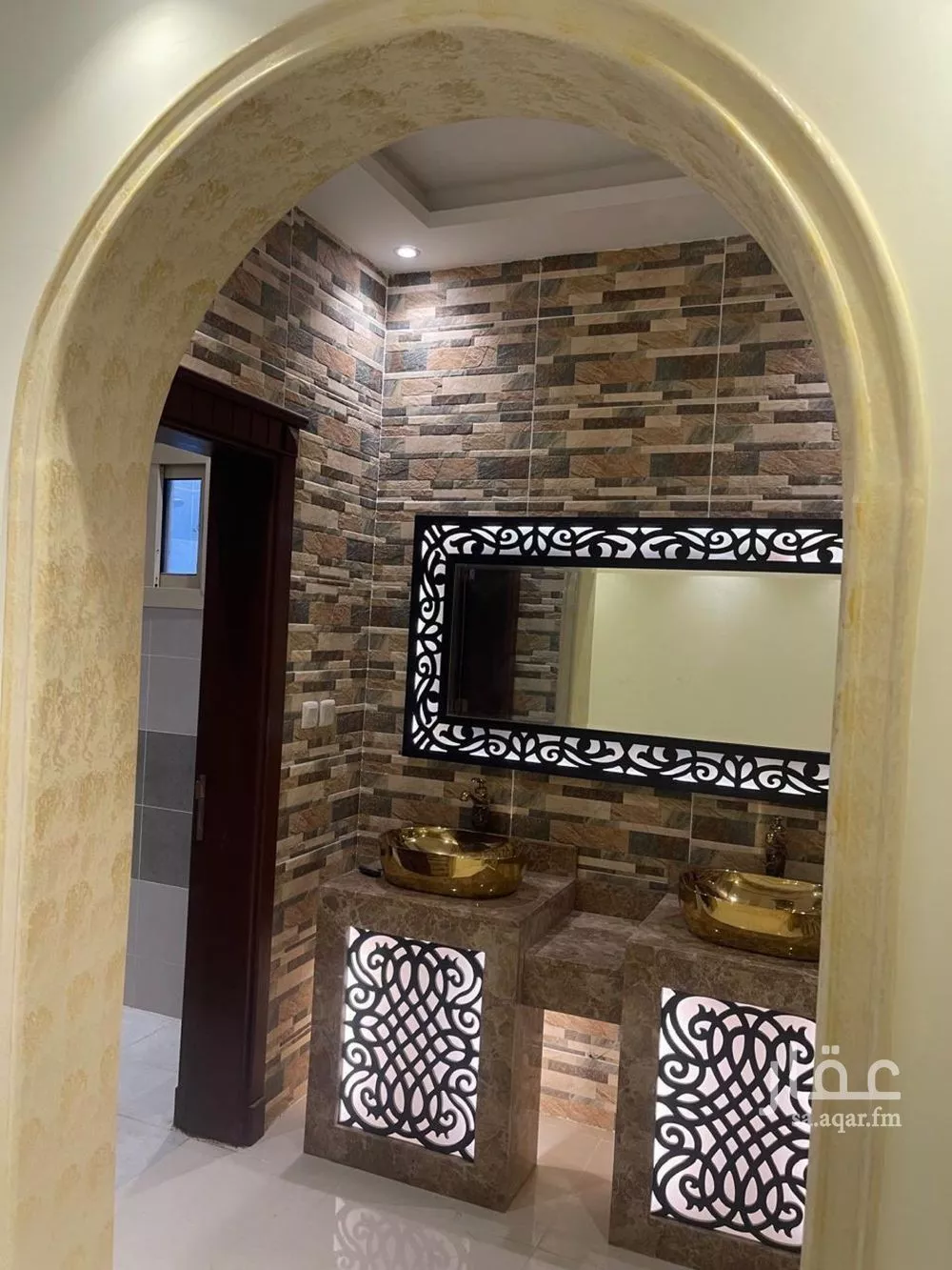 فيلا 9 غرف في الرحمانية 3