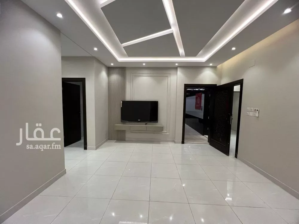 شقة 5 غرف في الشوقية 2