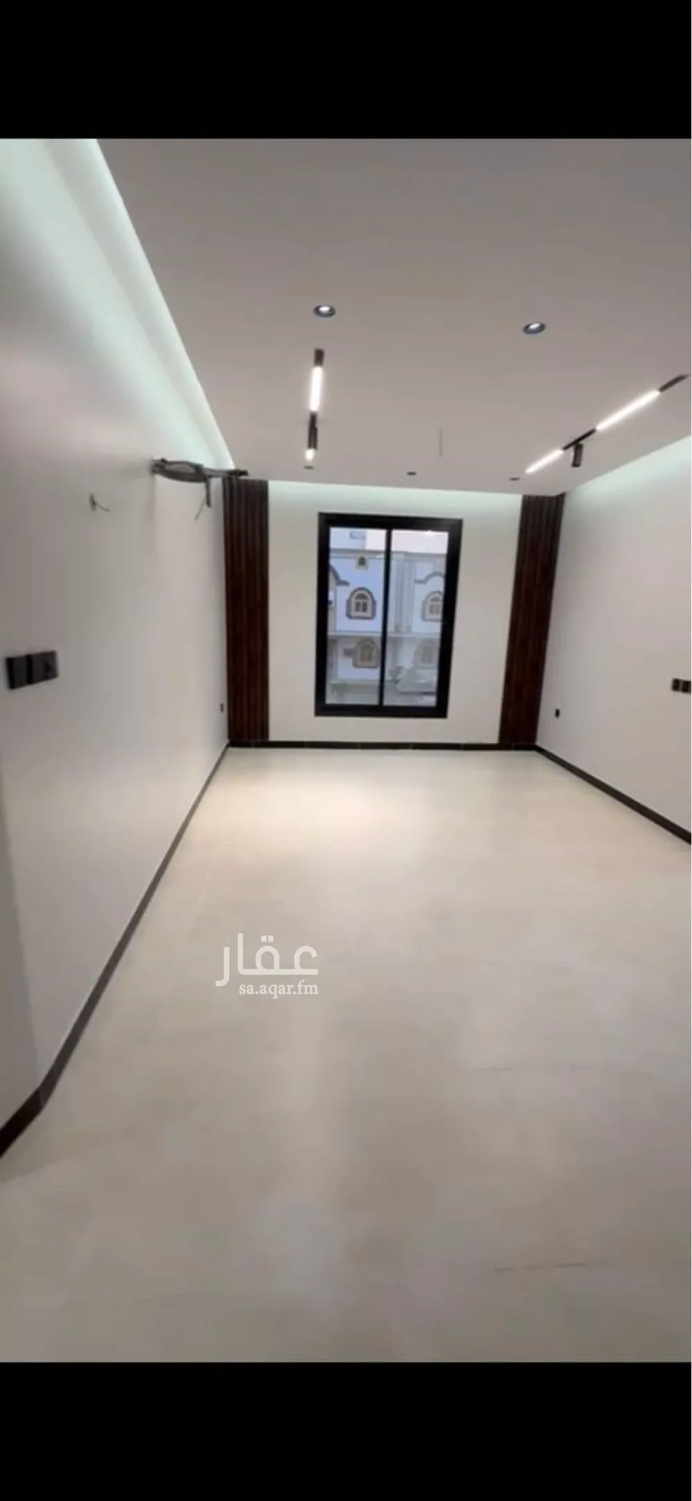 فيلا 8 غرف في الملك فهد 4