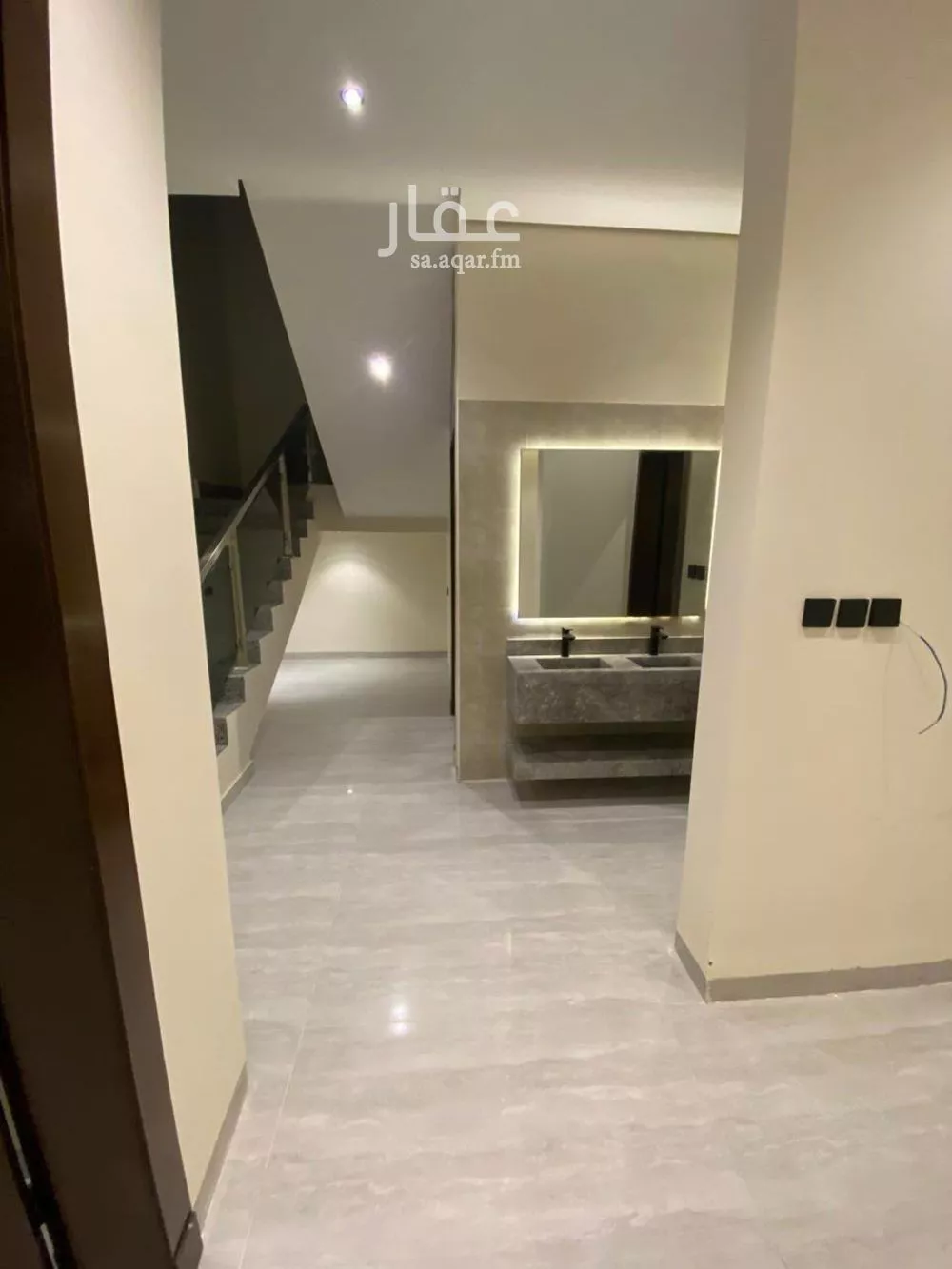 شقة 4 غرف في المعيزلة 5