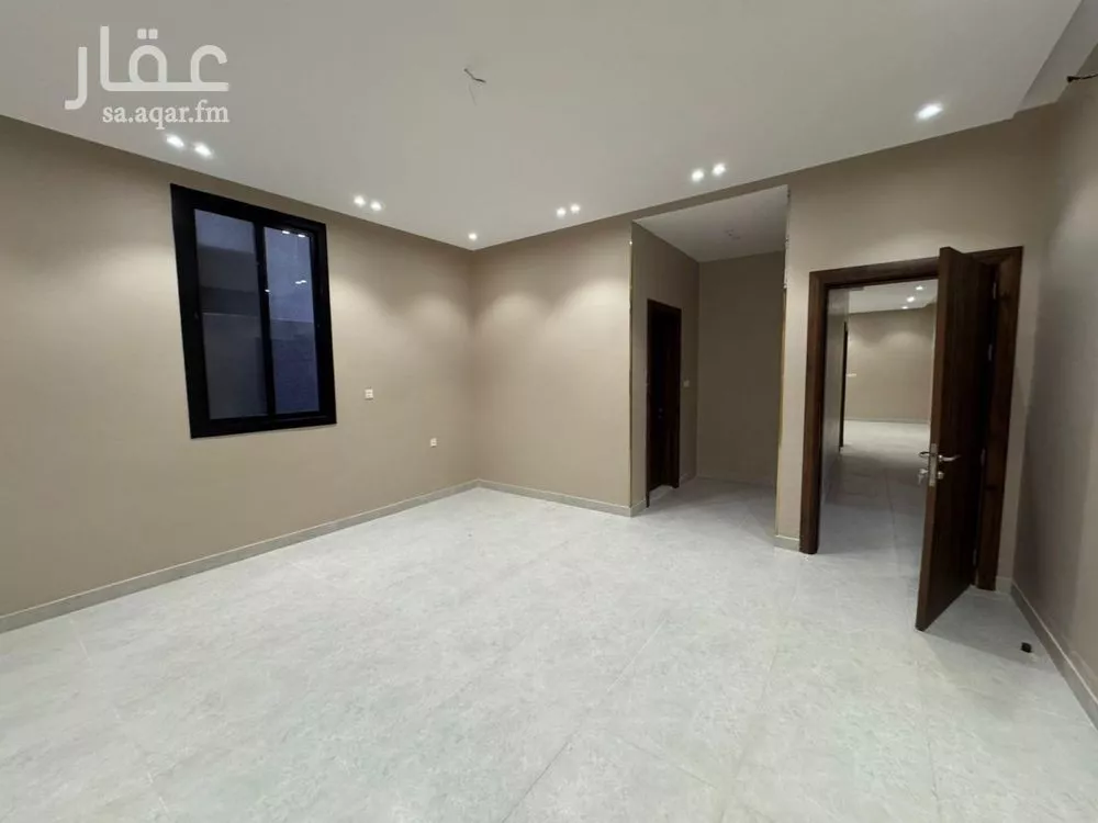 شقة 4 غرف في الصوارى 2