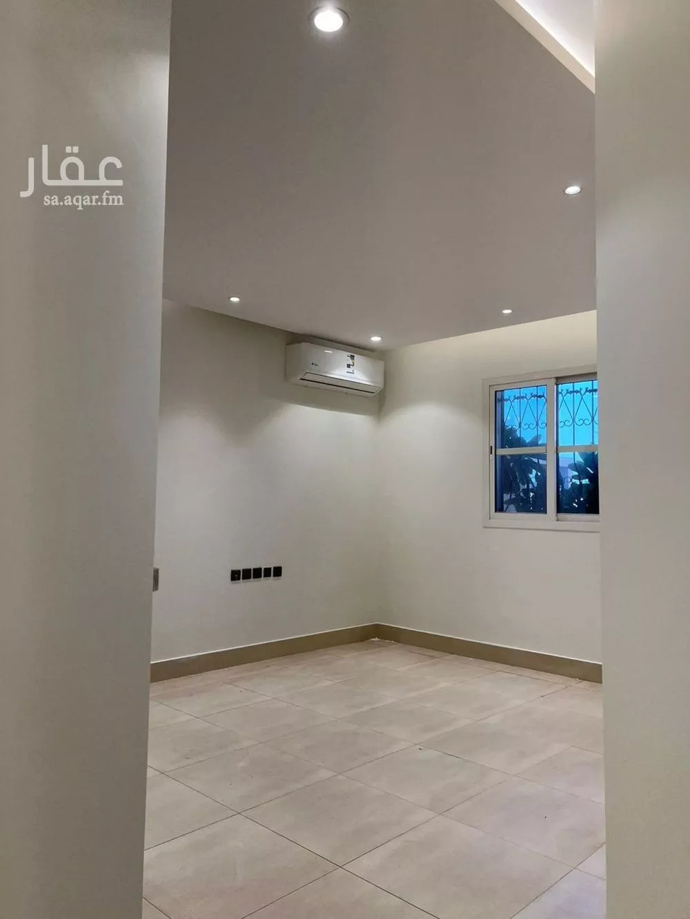 شقة 3 غرف في الملقا 1