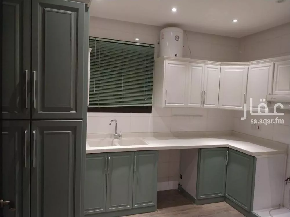 3 bedroom apartment in Qurtubah, Riyadh 5