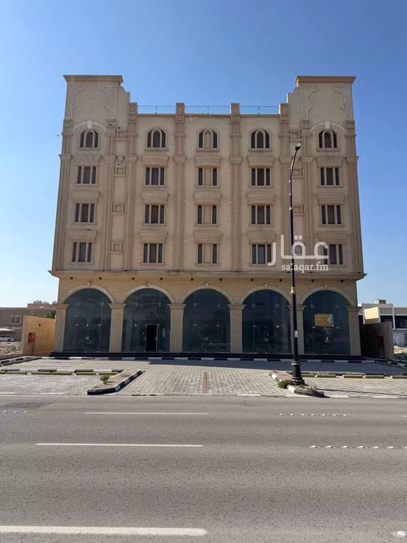 1800 sqm shop in Ash Shati Al Gharbi 4