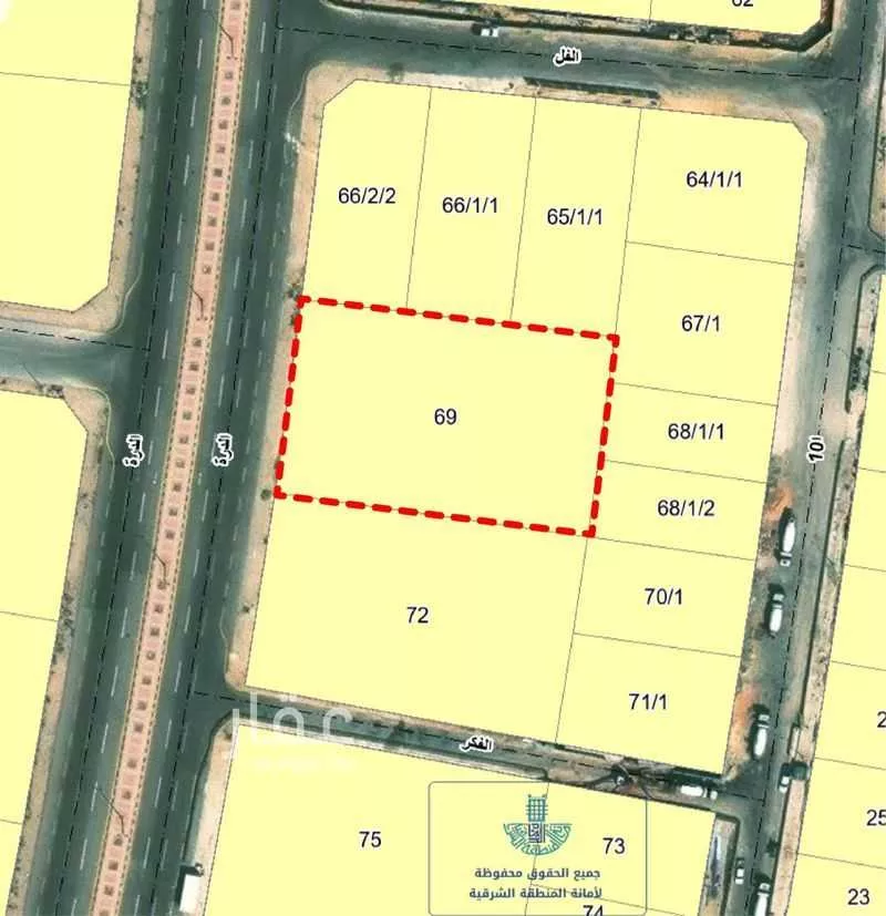 أرض 2642 م² في البحر