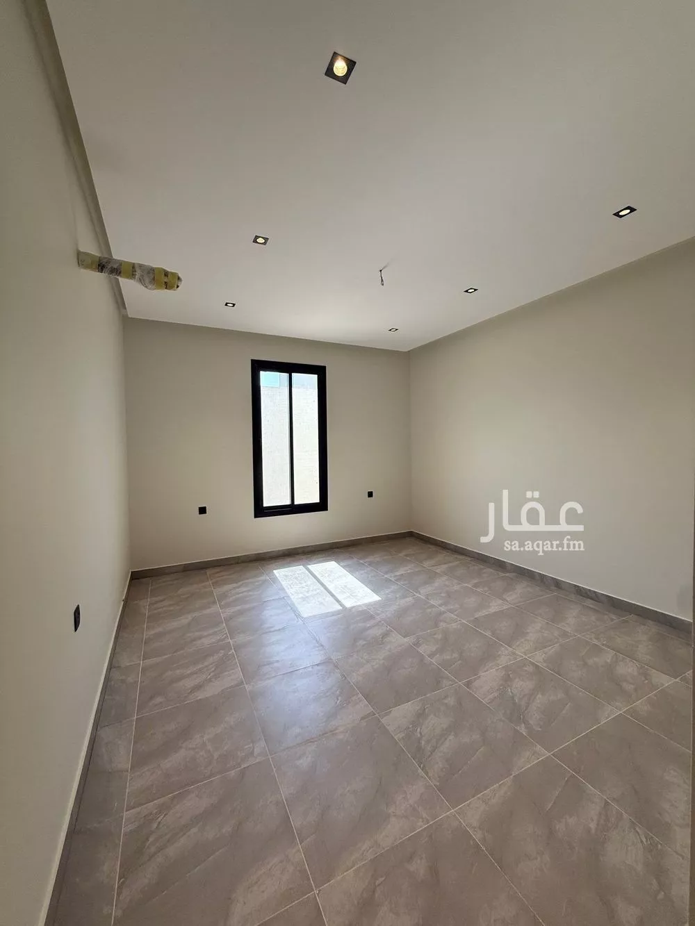 شقة 4 غرف في بطحاء قريش 3