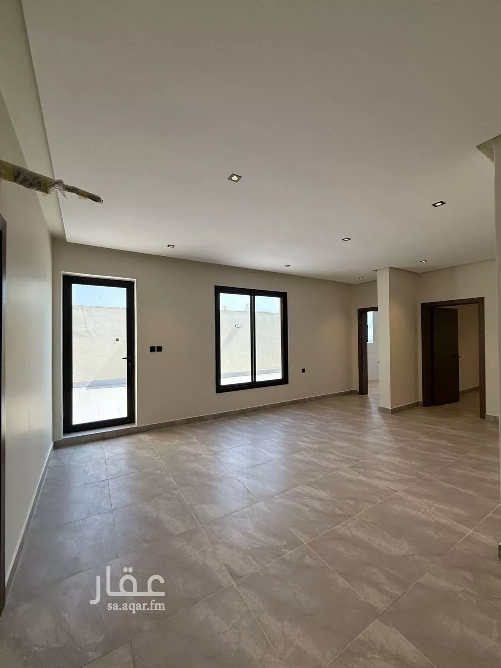 شقة 4 غرف في بطحاء قريش 2