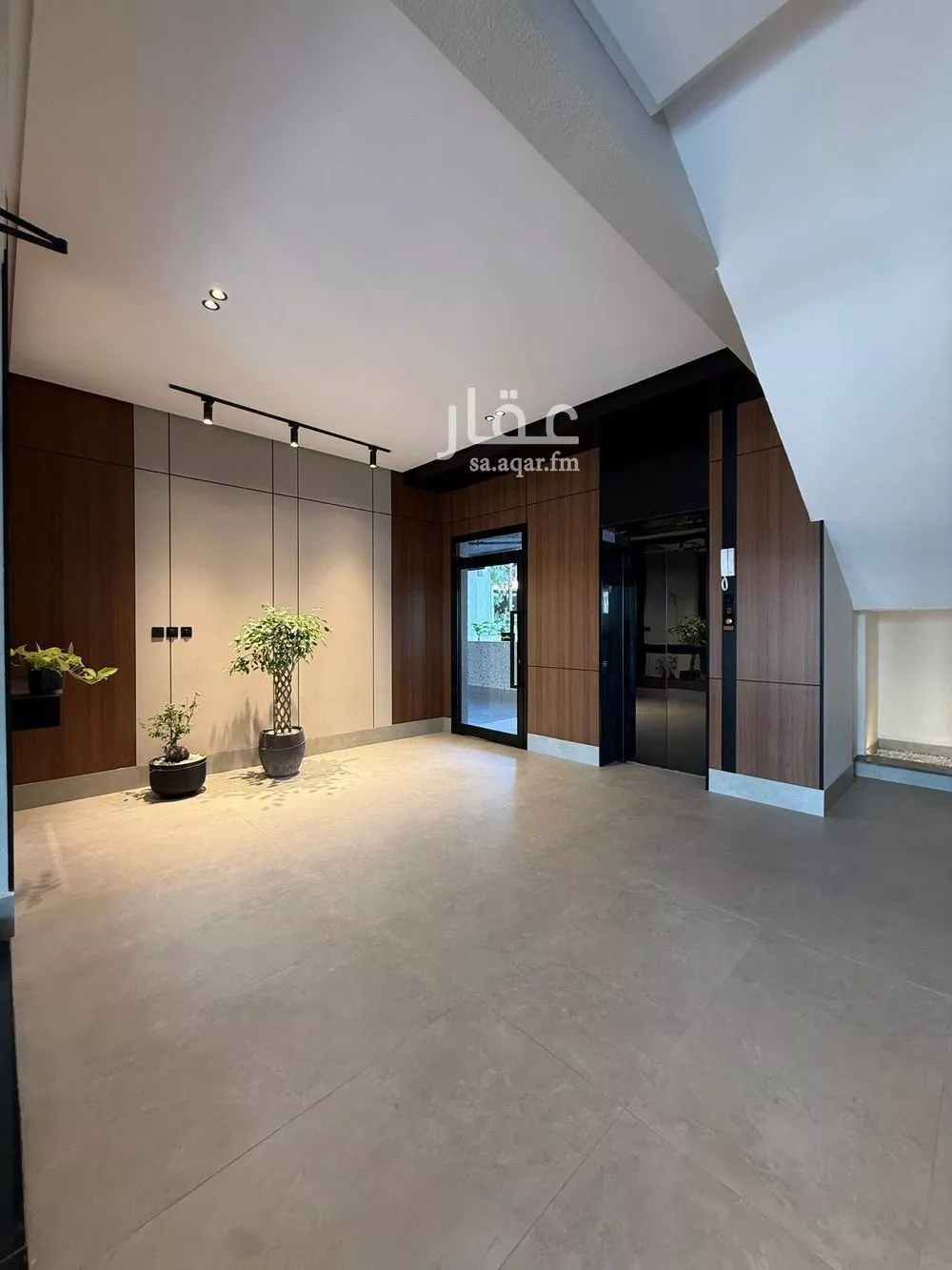 6 bedroom apartment in Al Shawqiyyah 2