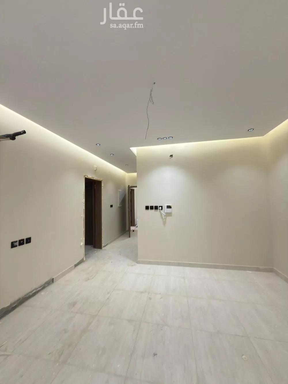 شقة 4 غرف في الروضة 2