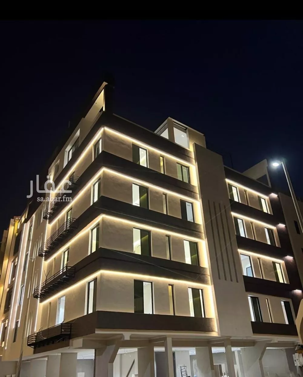 شقة 4 غرف في الروضة 1