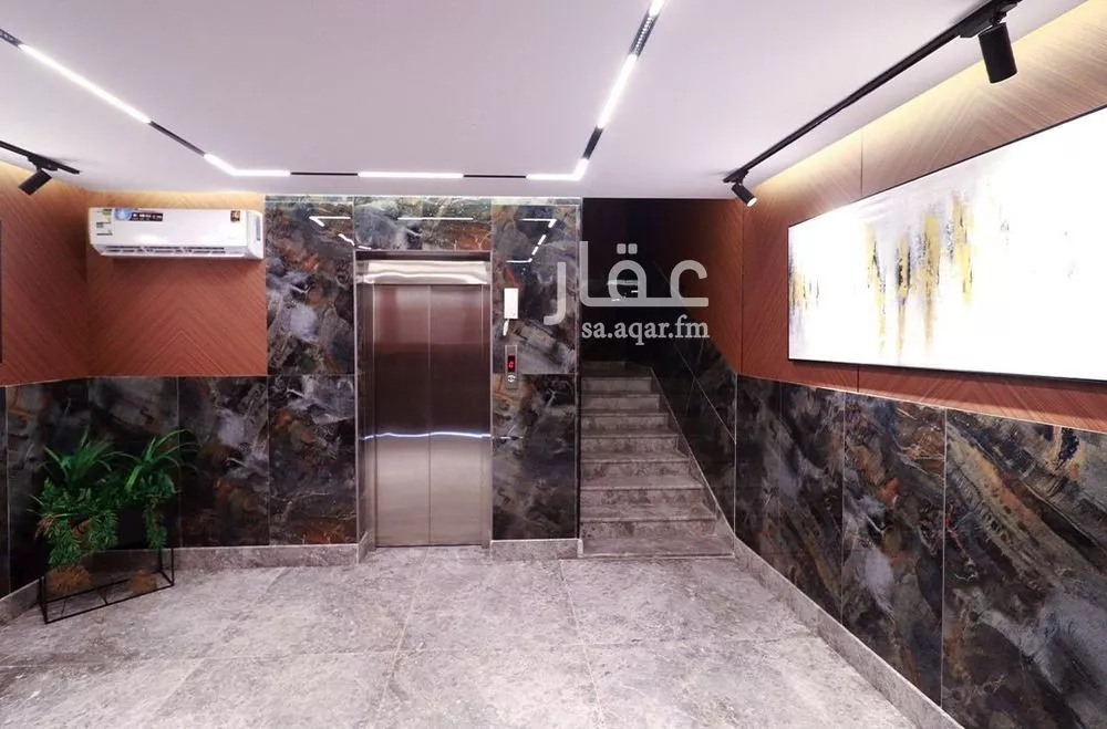 شقة 4 غرف في الروضة 2