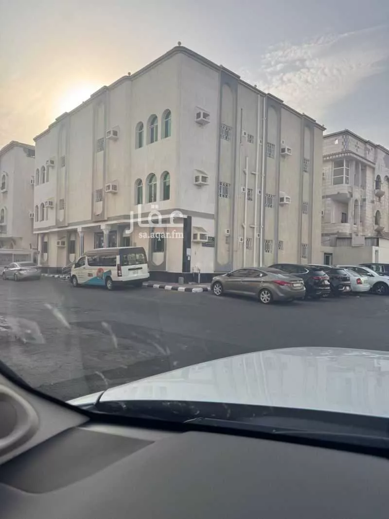 عمارة 505 م² في المروة