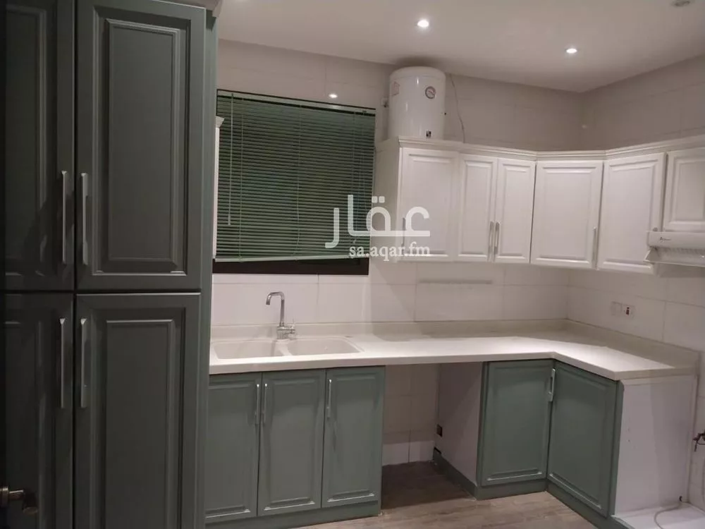 4 bedroom apartment in Qurtubah, Riyadh 6