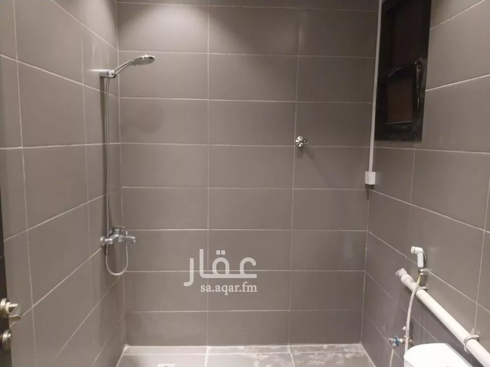 4 bedroom apartment in Qurtubah, Riyadh 8