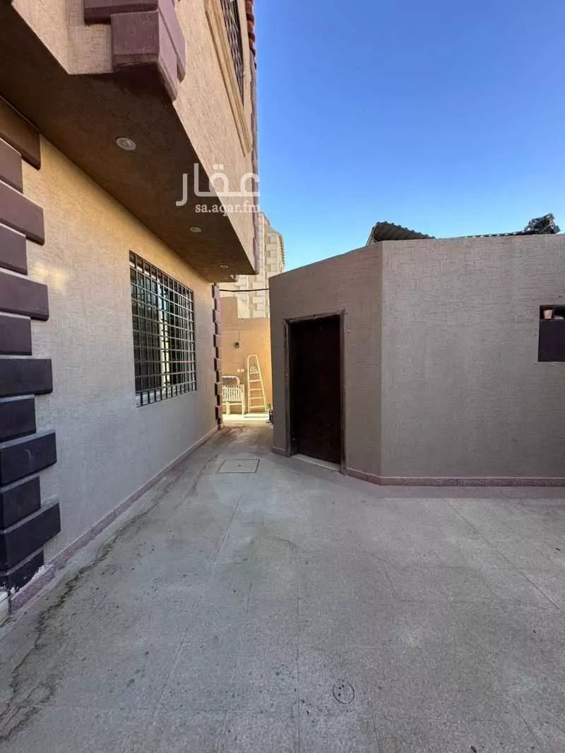 7 bedroom building in Al Aqiq, Riyadh 4