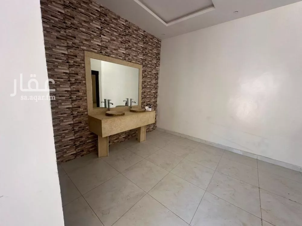 6 bedroom villa in Riyadh 8