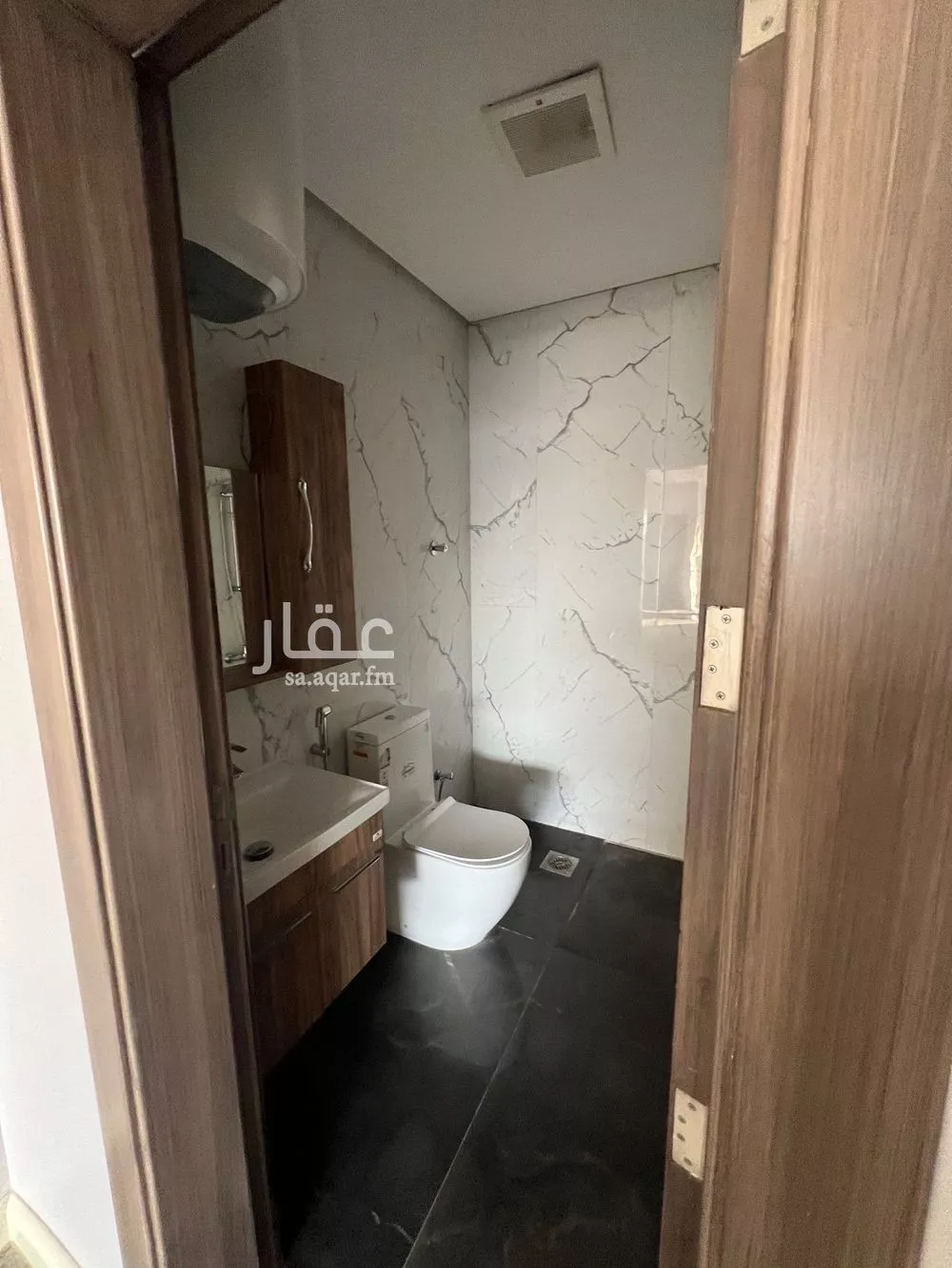 فيلا 8 غرف في المهدية 3