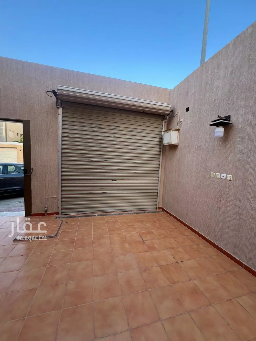 فيلا 9 غرف في الياسمين 2