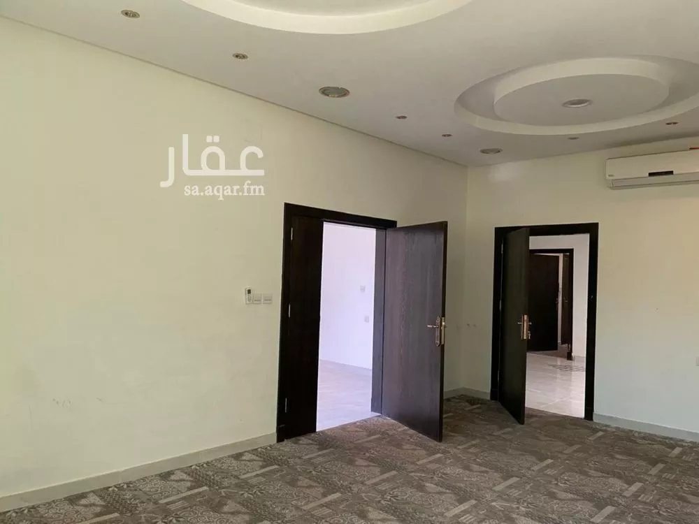 4 bedroom villa in Dhahrat Al Badiah, Riyadh 8