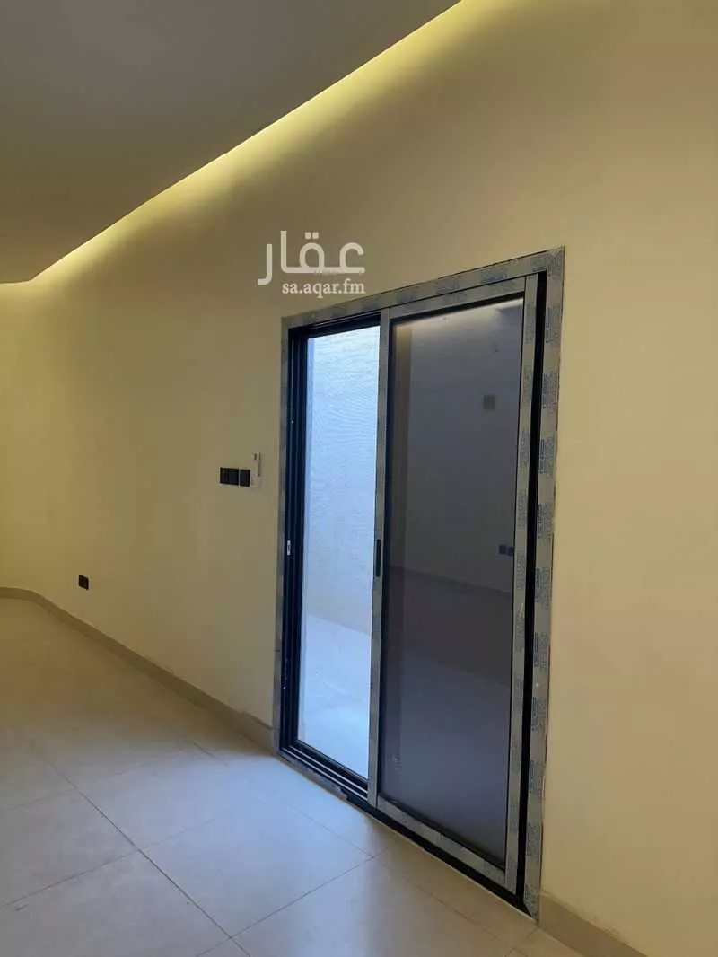 شقة 1 غرف في المربع 3