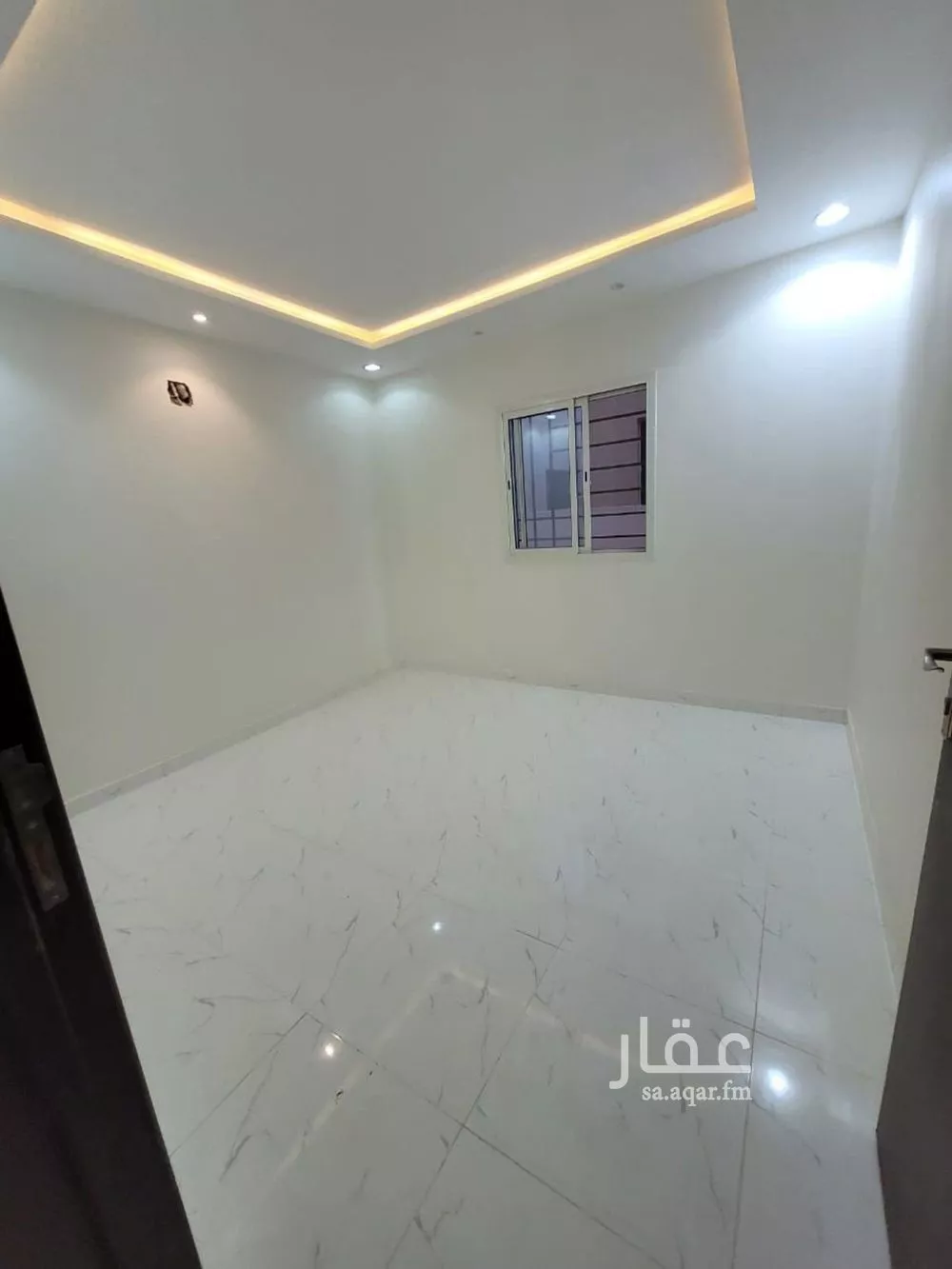 4 bedroom floor in Badr 1
