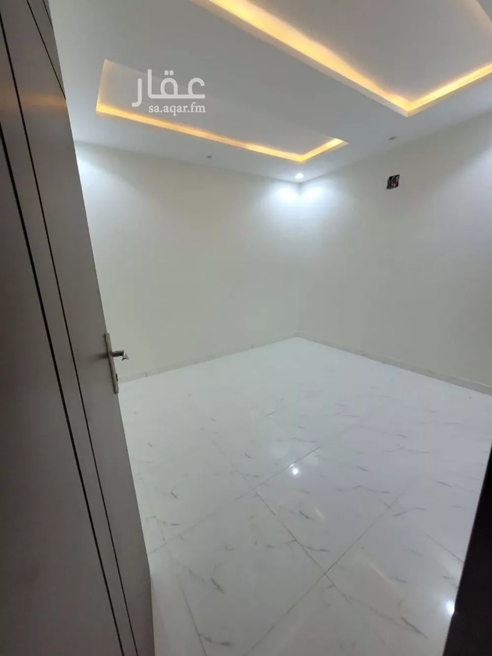 4 bedroom floor in Badr 2