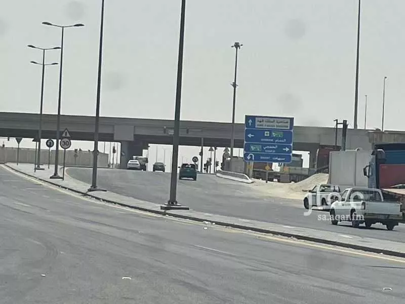 أرض 9722 م² في الصناعية 2