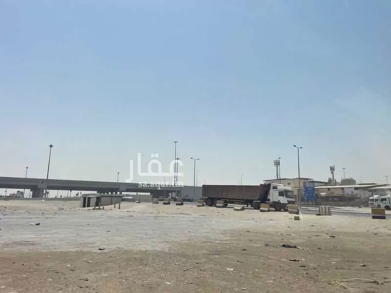 أرض 9722 م² في الصناعية 4