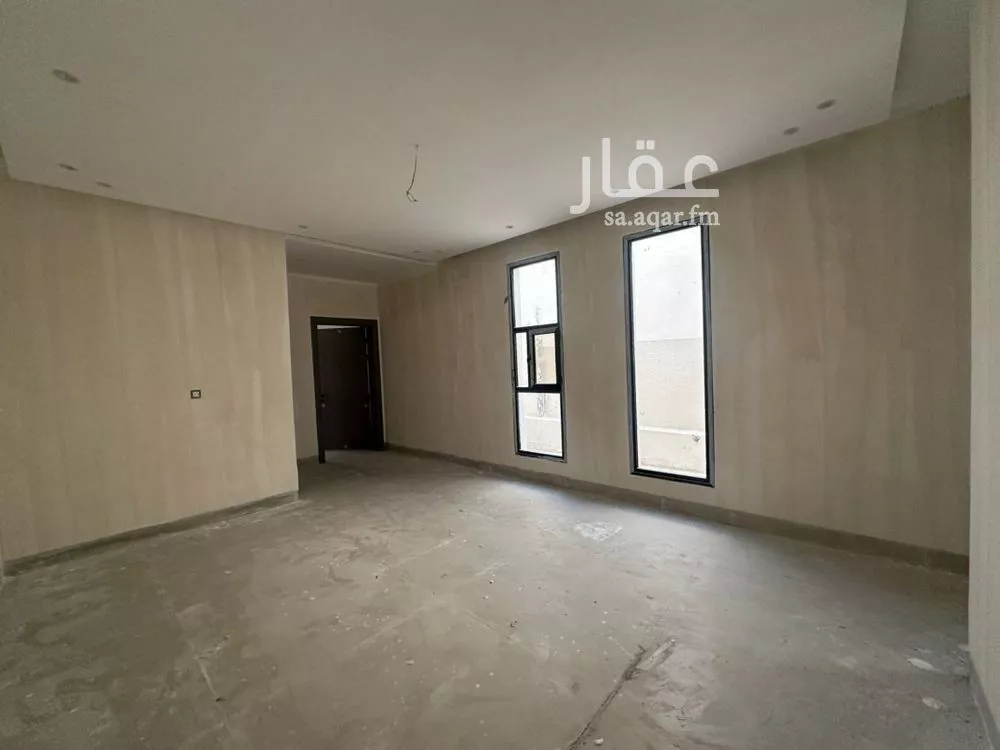 فيلا 7 غرف في الامواج 5