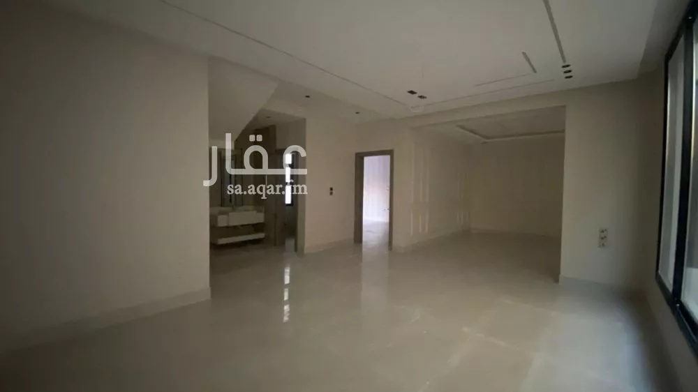 فيلا 7 غرف في اللؤلؤ 5