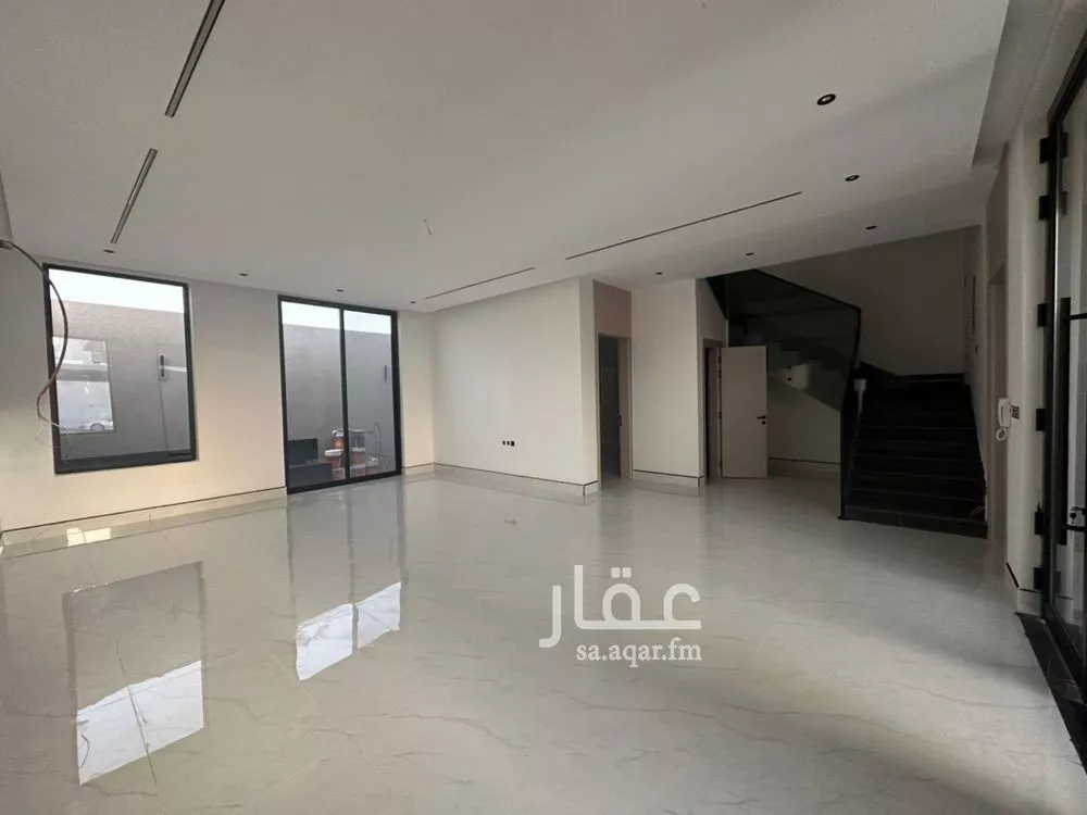 فيلا 7 غرف في الصواري 3